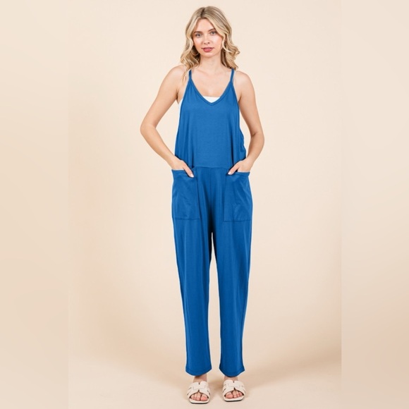 Culture Code Full Size Sleeveless Jumpsuit with Pockets - Picture 1 of 3